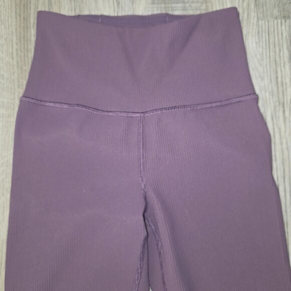 Athleta High-Rise Compression Elation Rib Tight in Lavender Size XS - Picture 6 of 8